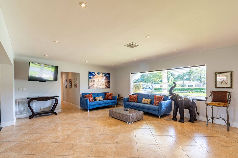 Photo of Livingroom in Highland Garden