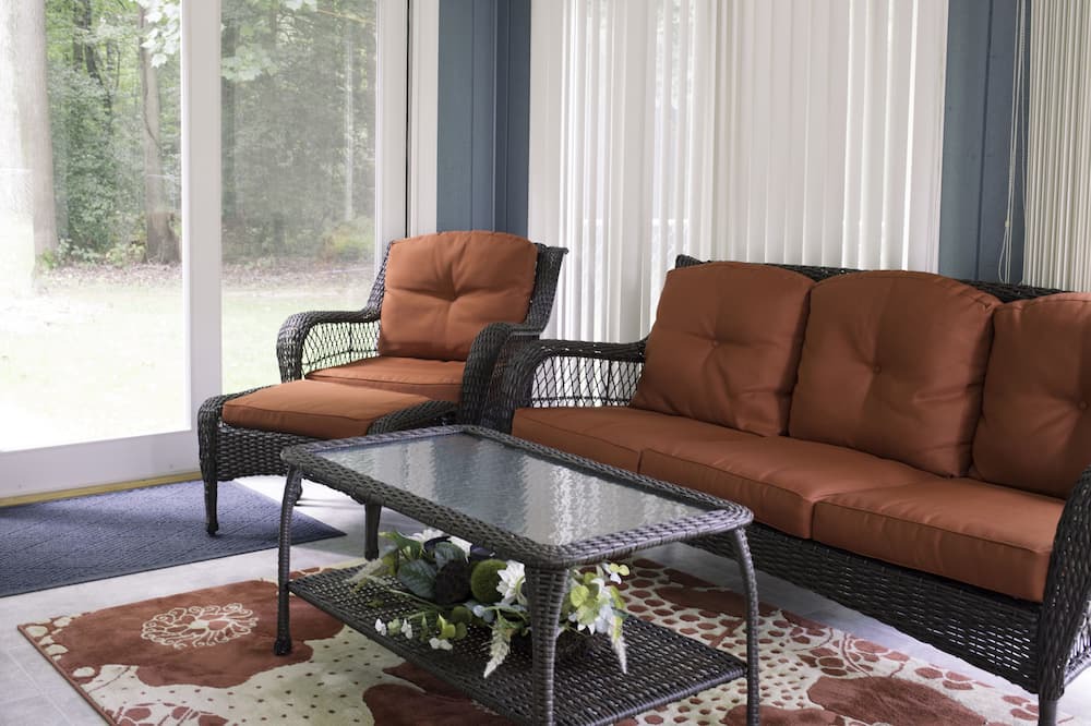 Photo of Livingroom in Little Creek