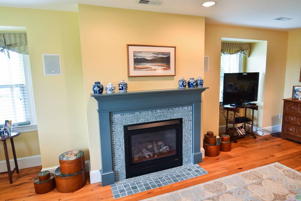 Photo of Livingroom in Greenbush