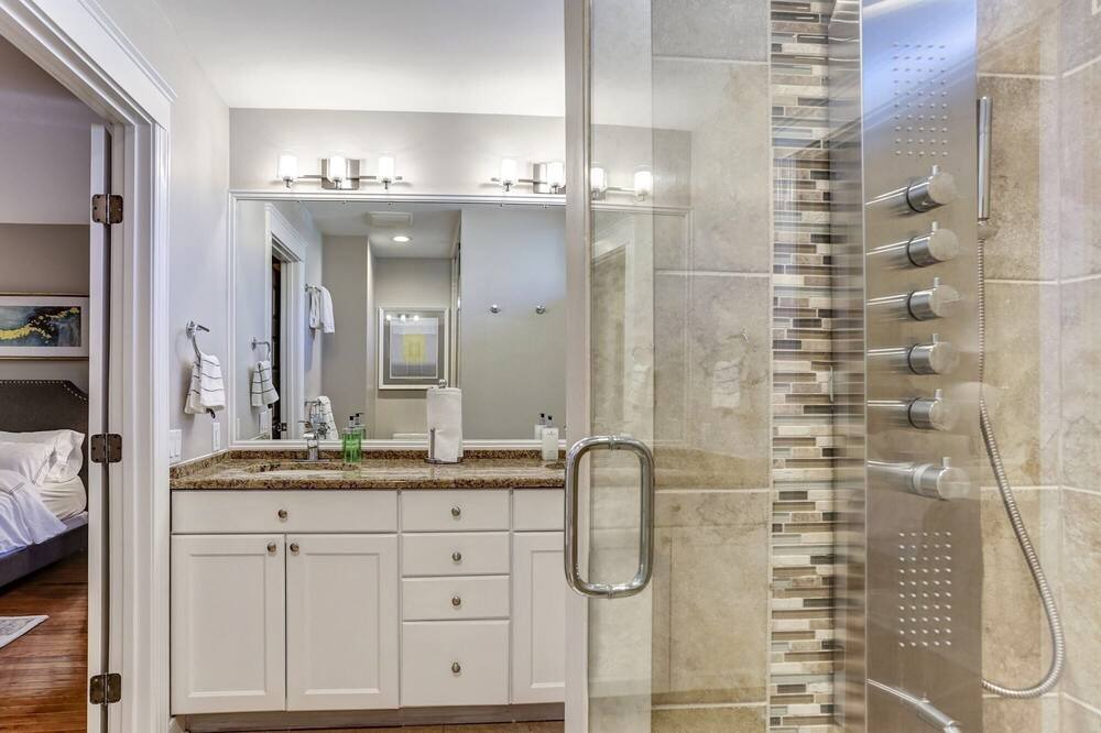 Photo of Bathroom in Annapolis