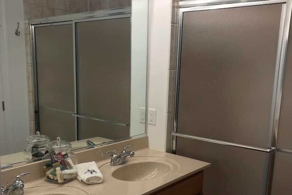 Photo of Bathroom in Ocean View