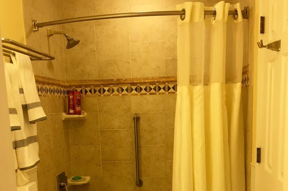 Photo of Bathroom in Kingsmill