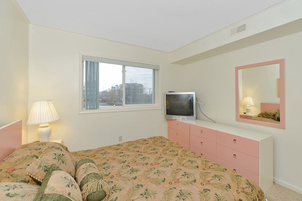 Photo of Bedroom in Midtown Ocean City