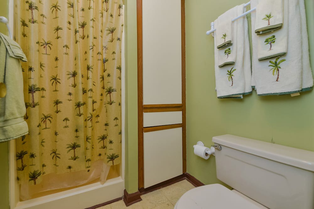 Photo of Bathroom in Midtown Ocean City
