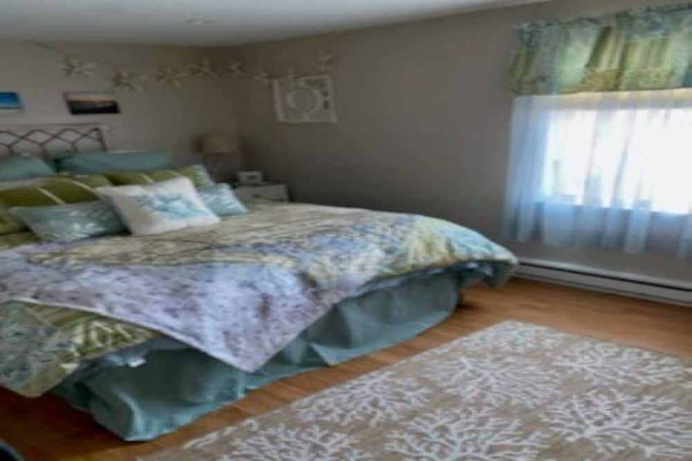 Photo of Bedroom in Cape May Point