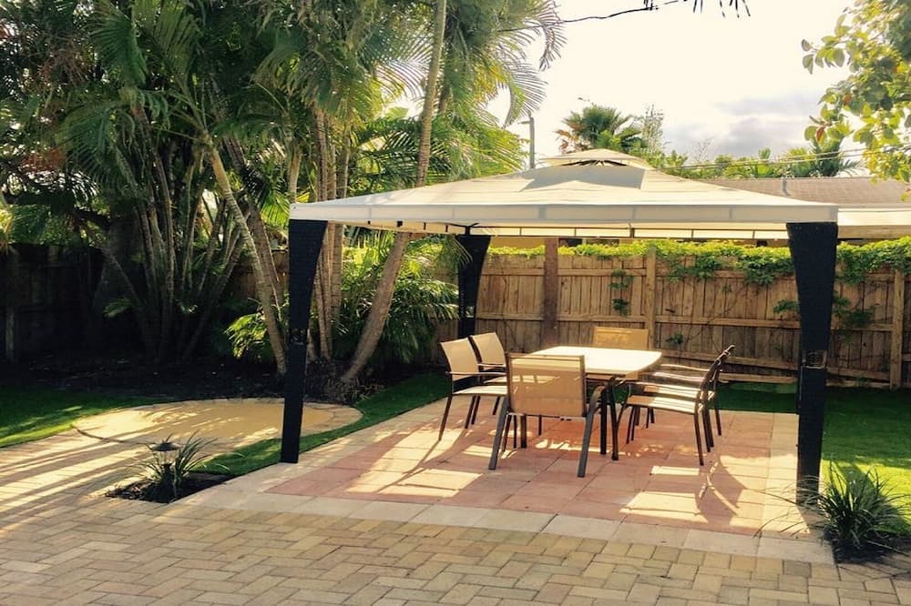 Photo of Patio Balcony in Royal Poinciana
