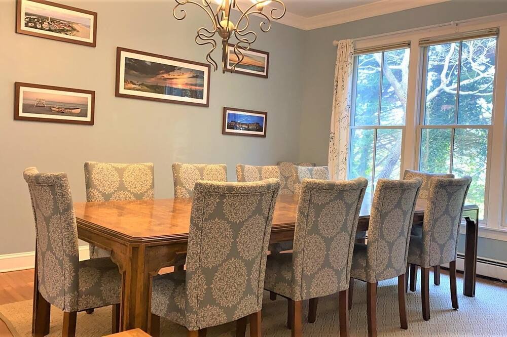 Photo of Livingroom in Village Green