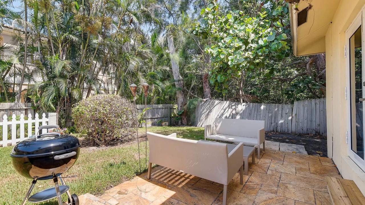 Photo of Outdoor in Highland Beach