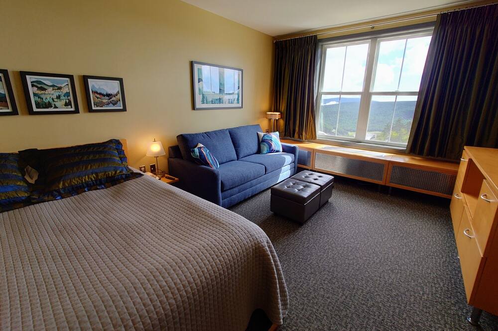 Photo of Bedroom in Edray