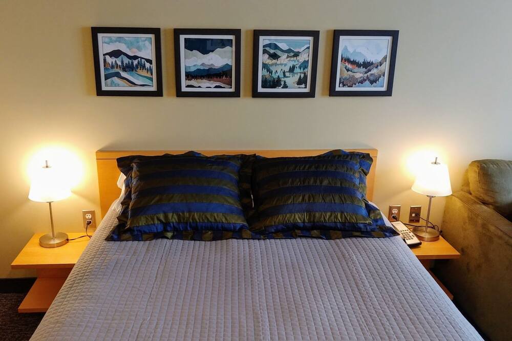 Photo of Bedroom in Edray
