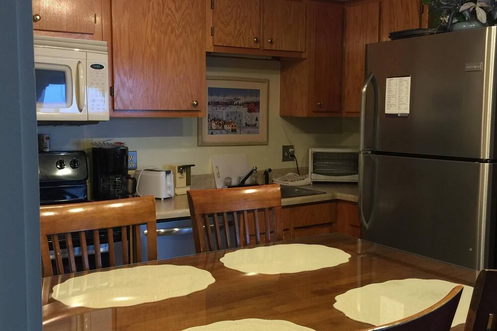 Photo of Kitchen in Snowshoe