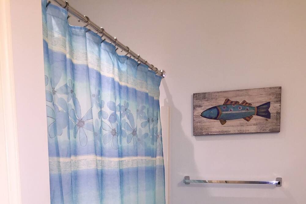 Photo of Bathroom in Rehoboth Beach