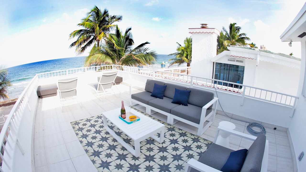 Photo of Outdoor in Lauderdale Beach