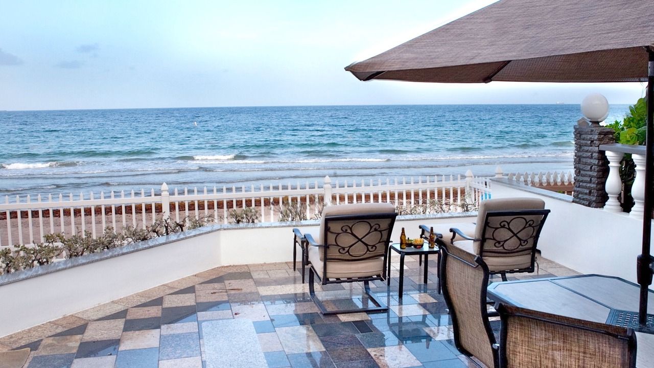 Photo of Outdoor in Lauderdale Beach
