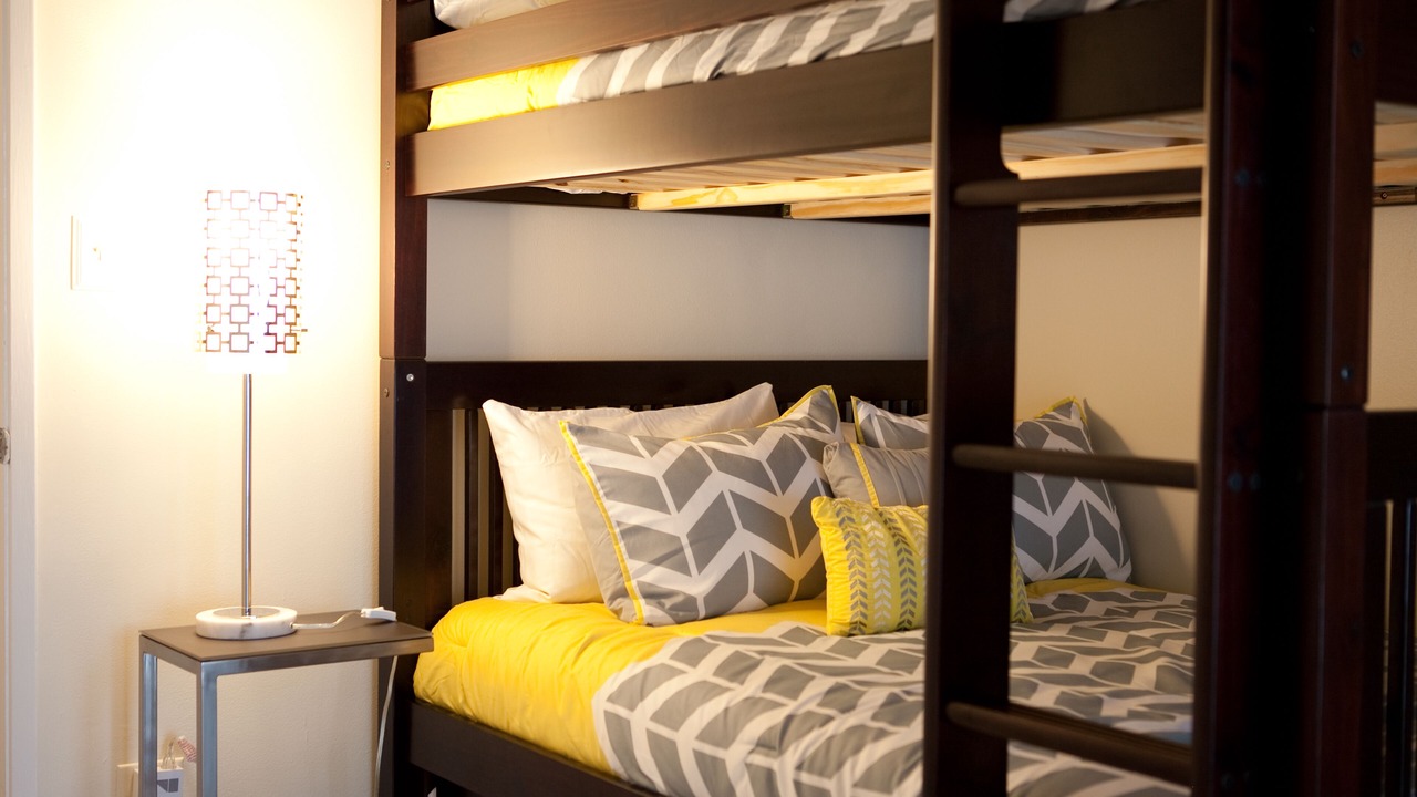Photo of Bedroom in Lauderdale Beach