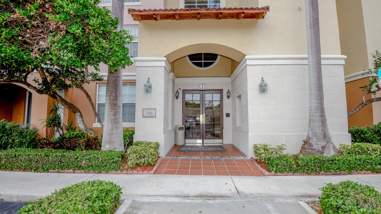 Photo of Outdoor in Aventura