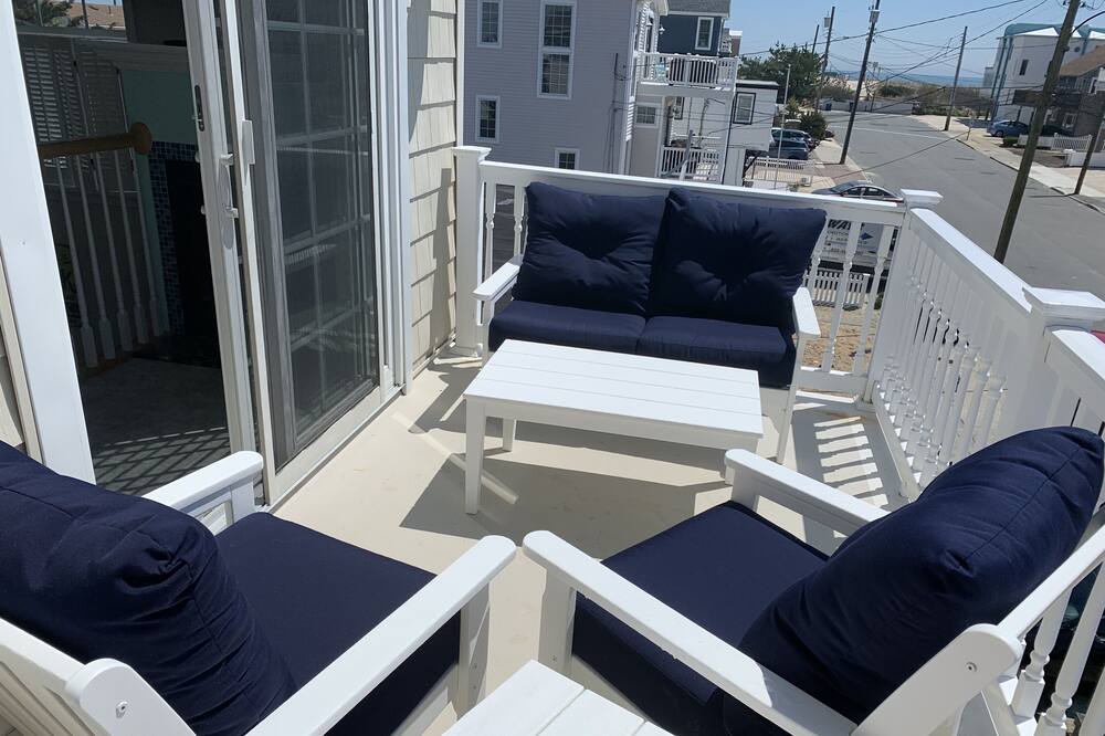 Photo of Patio Balcony in Ship Bottom