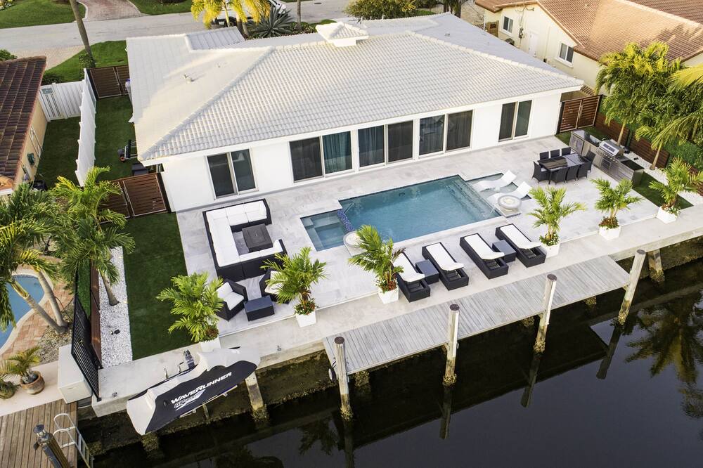 Photo of Outdoor in Pompano Isles