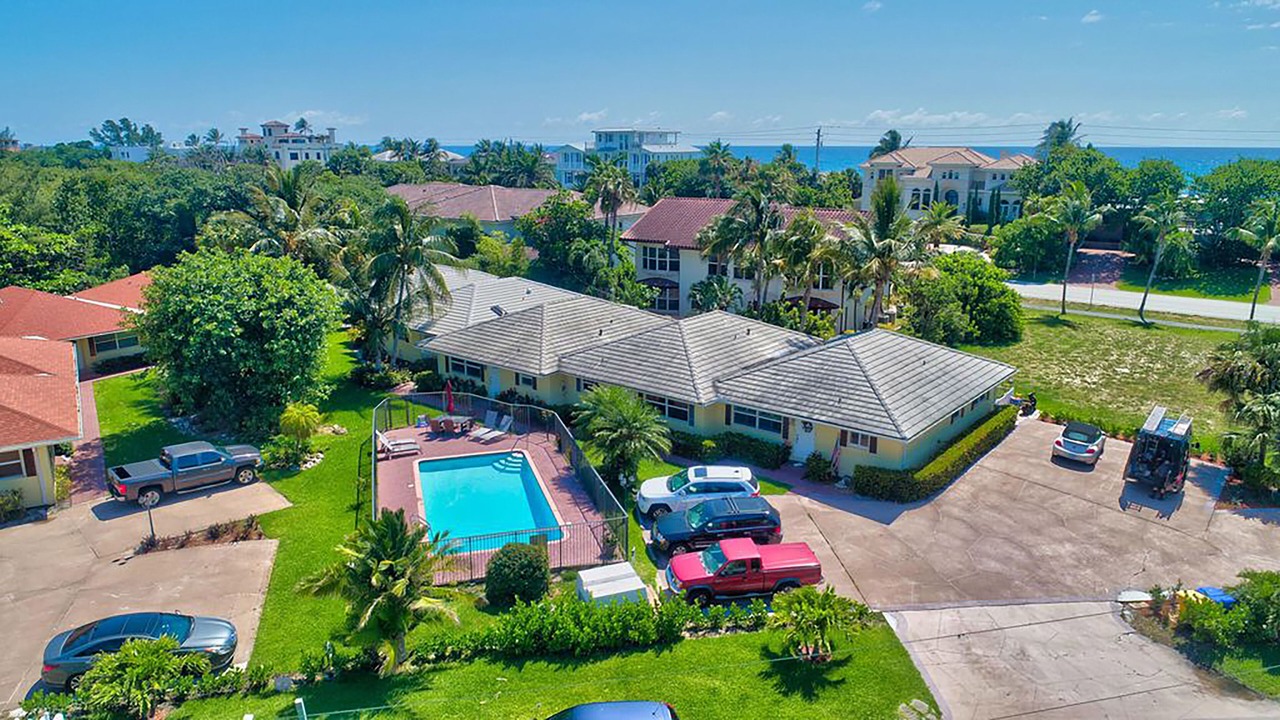 Photo of Outdoor in Highland Beach