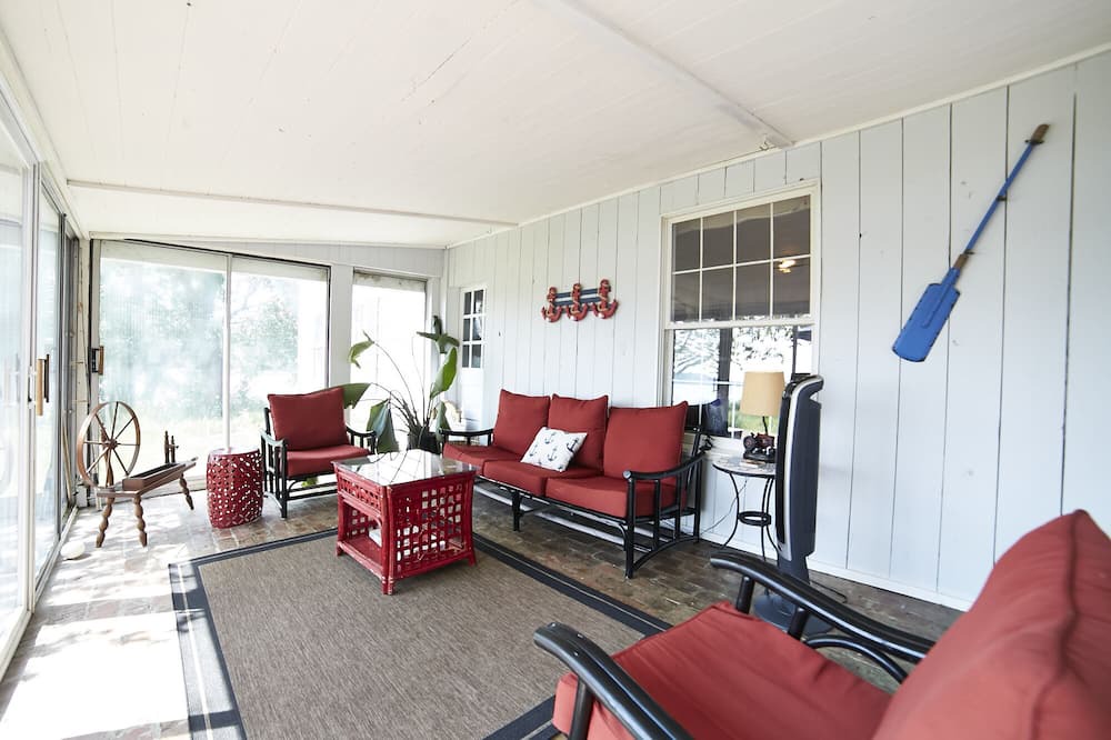 Photo of Bedroom in Wittman