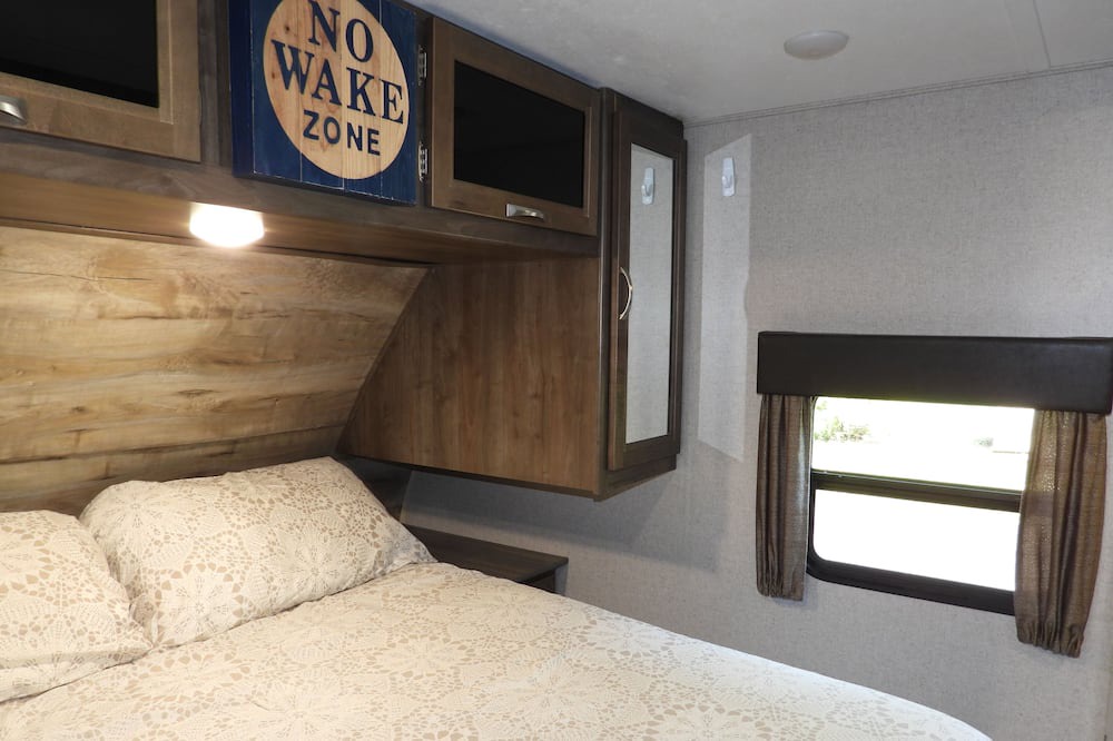 Photo of Bedroom in Barstow