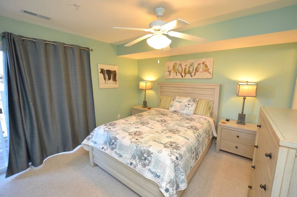 Photo of Bedroom in Rehoboth Beach