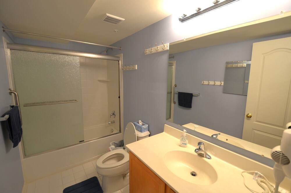 Photo of Bathroom in Rehoboth Beach