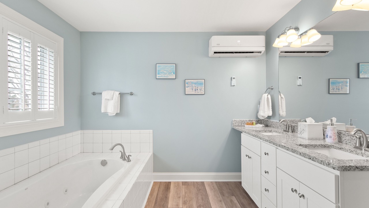 Photo of Bathroom in Rehoboth Beach