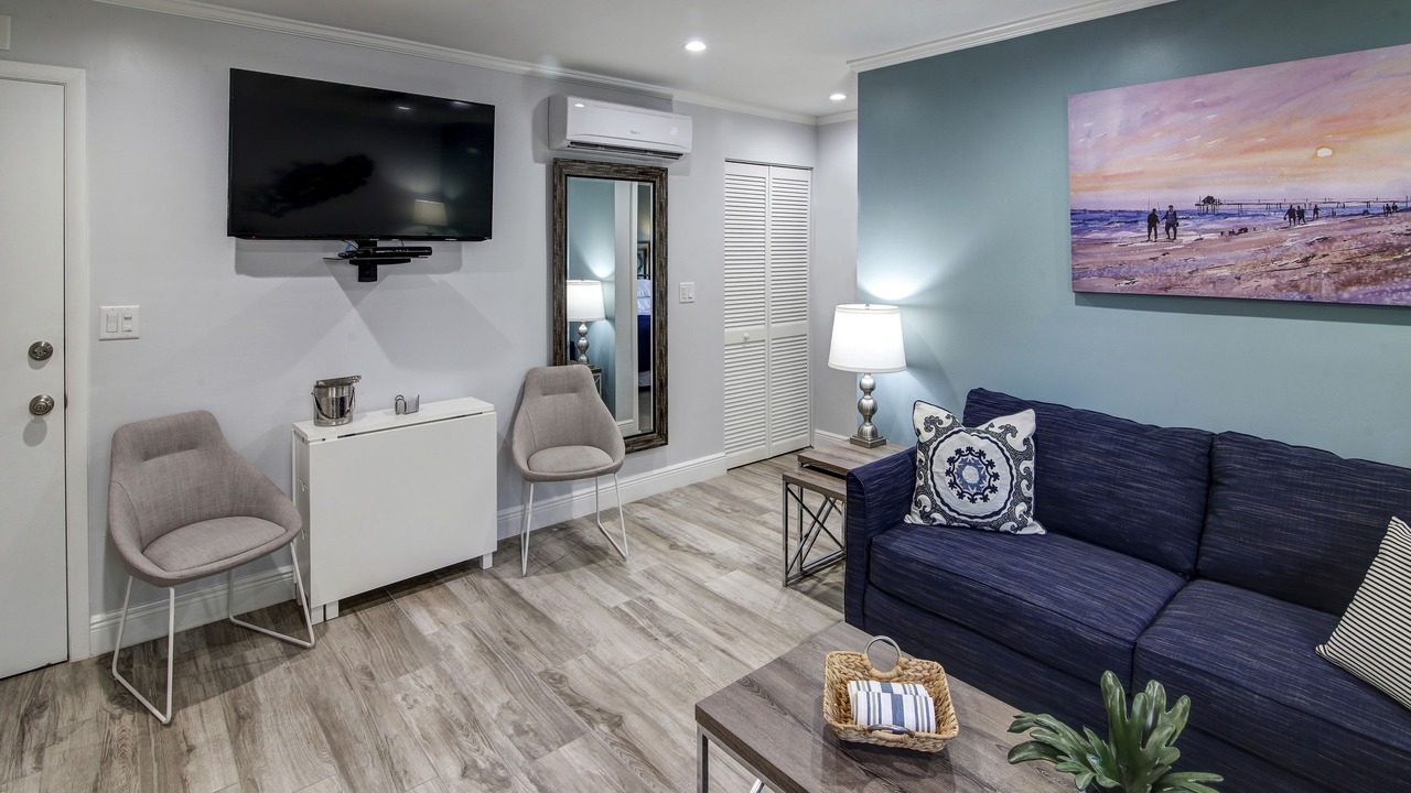 Photo of Bedroom in Hollywood Hills