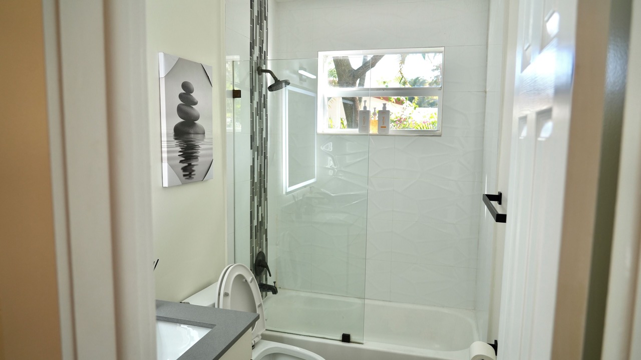 Photo of Bathroom in Hollywood Hills