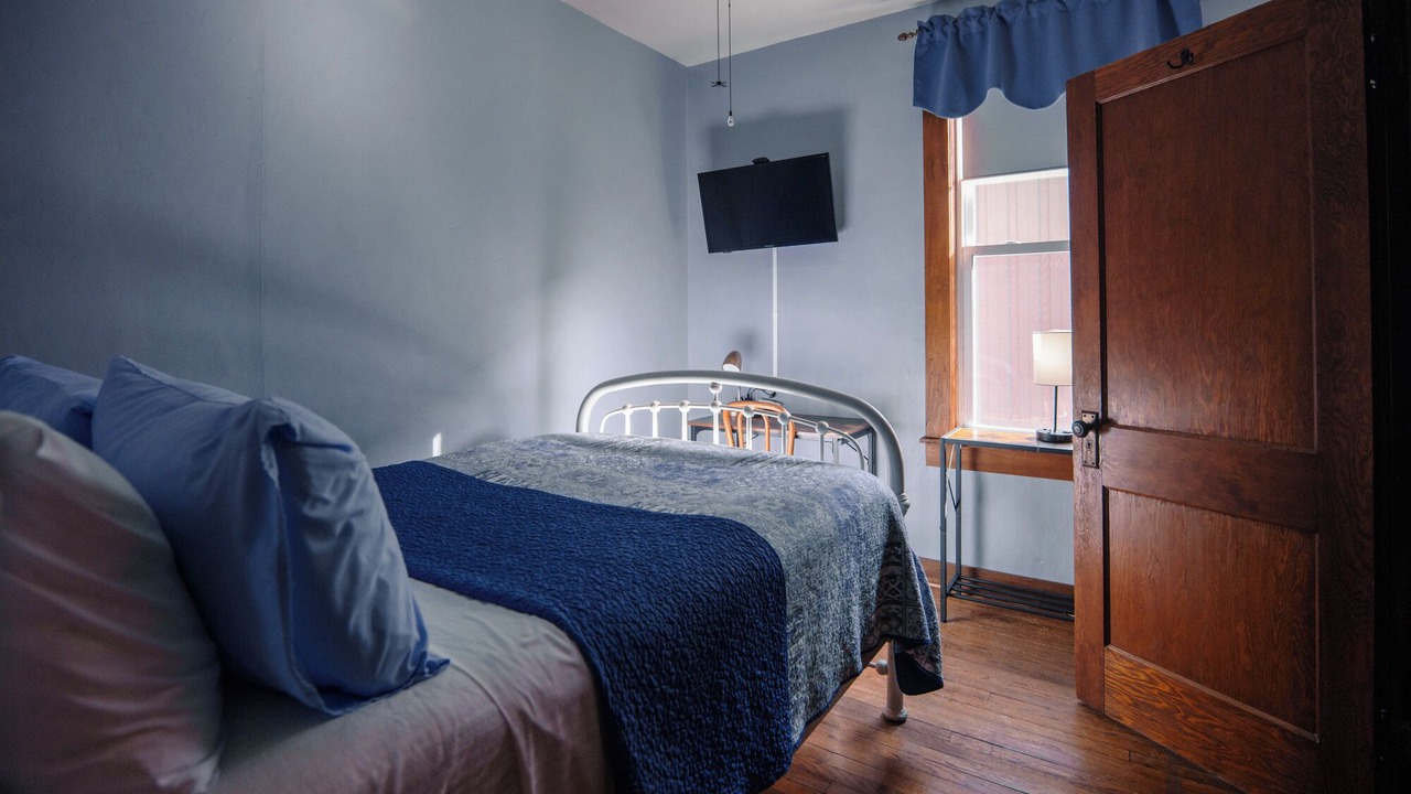 Photo of Bedroom in Marlinton