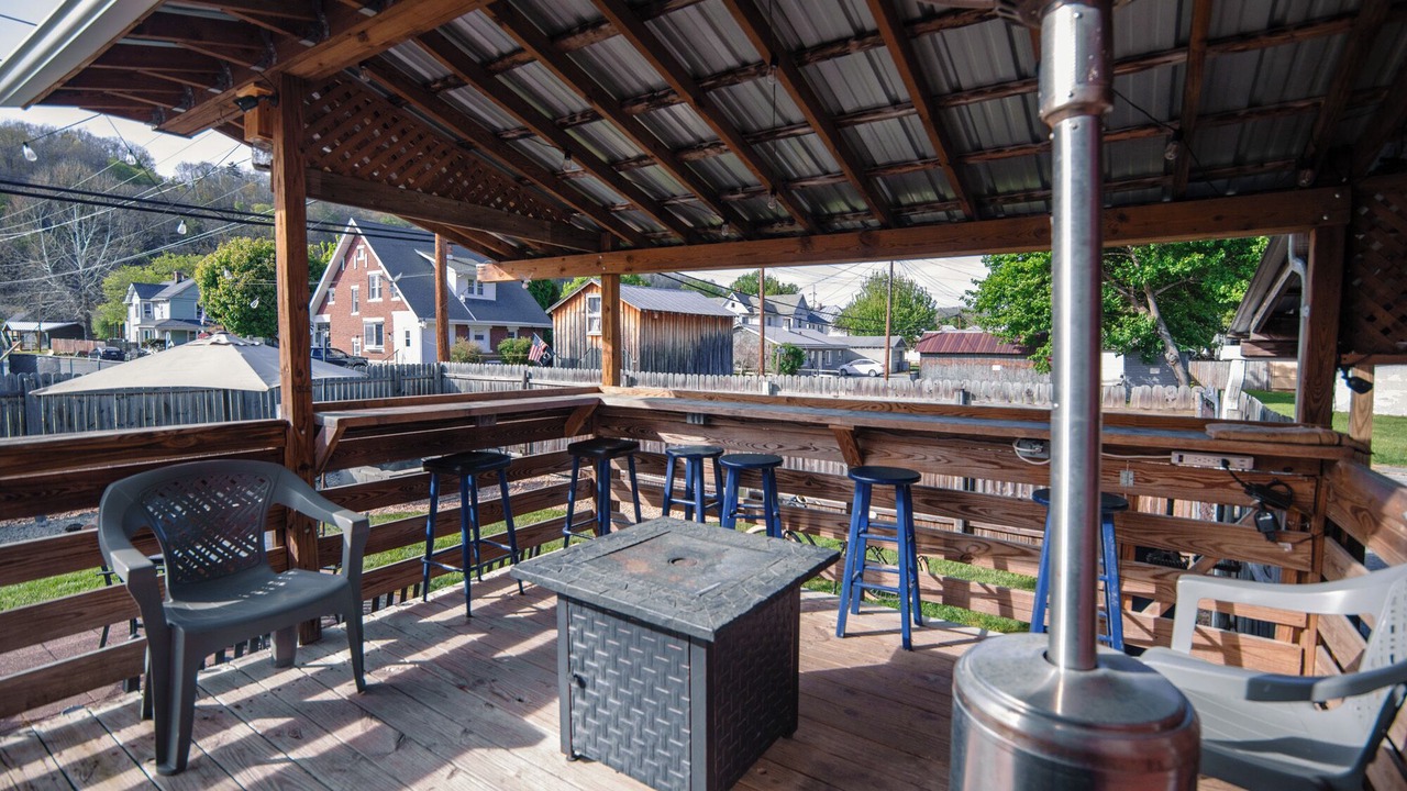 Photo of Patio Balcony in Marlinton