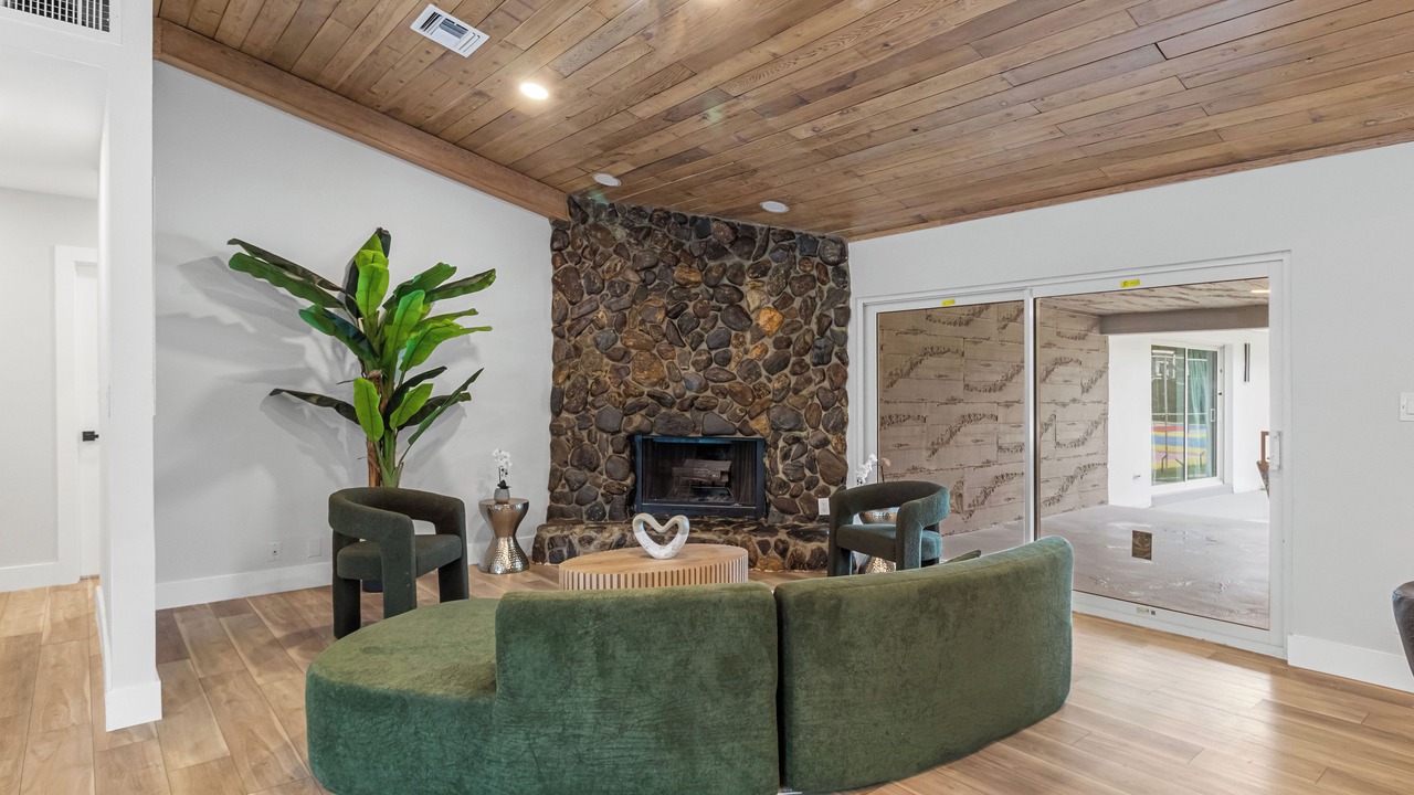 Photo of Livingroom in Plantation
