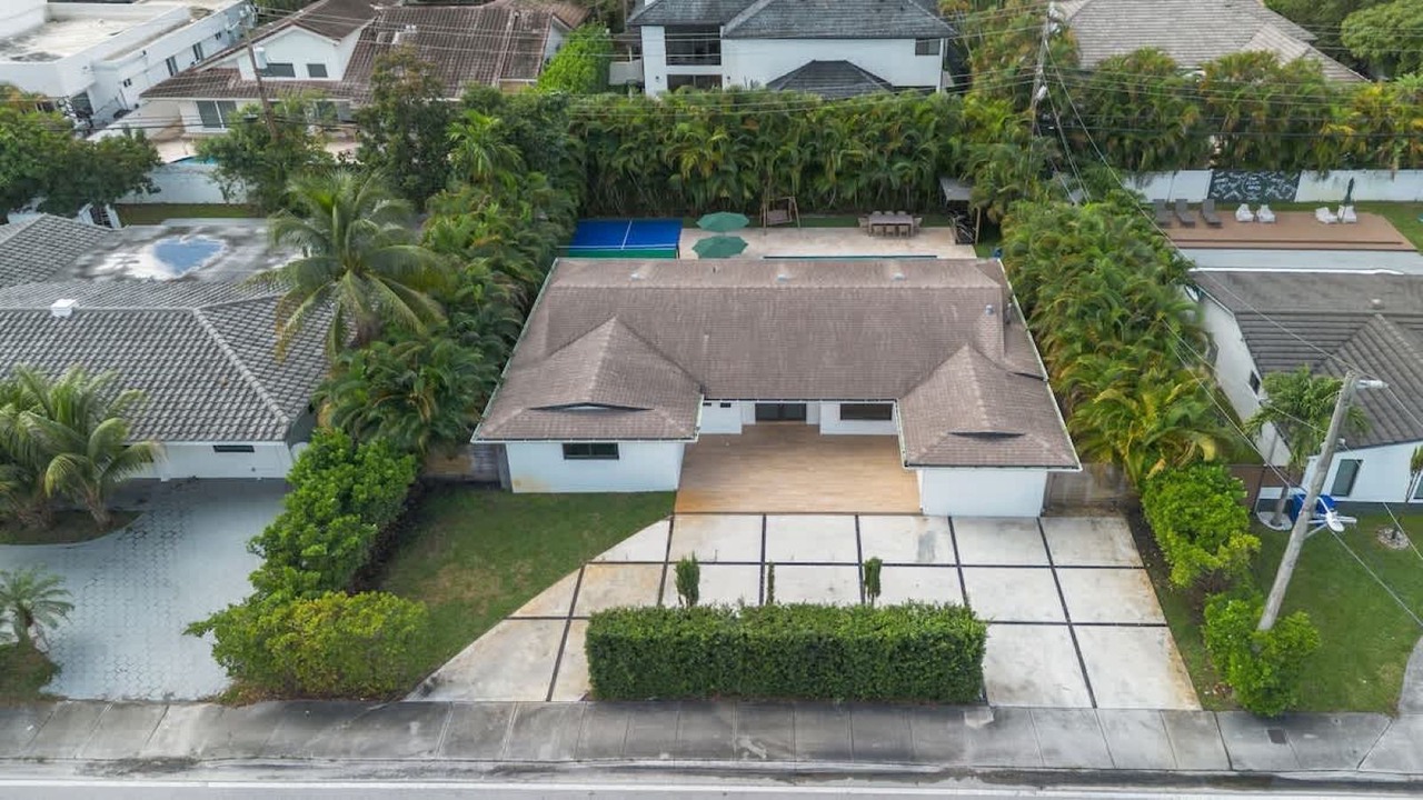 Photo of Outdoor in North Miami Beach