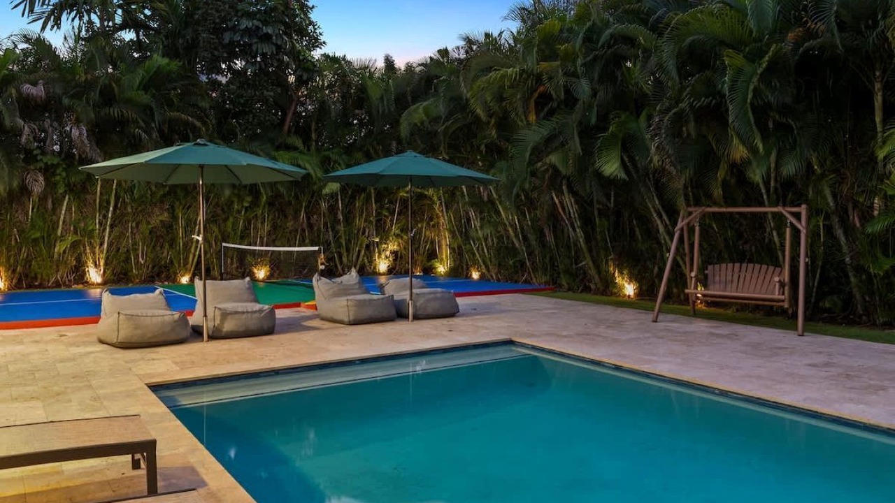 Photo of Outdoor in North Miami Beach