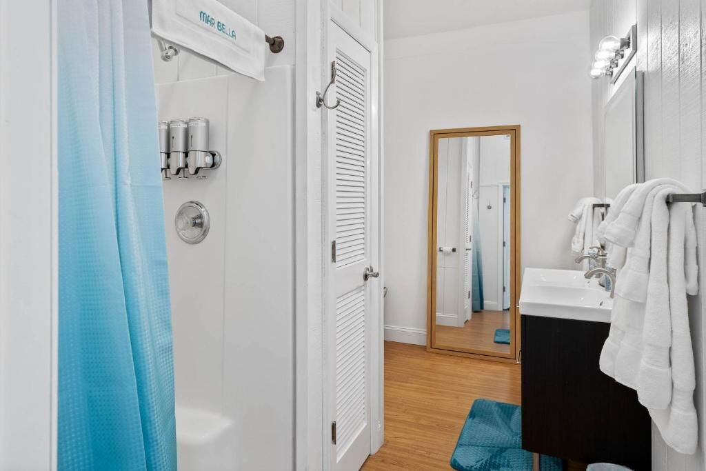 Photo of Bathroom in Rehoboth Beach