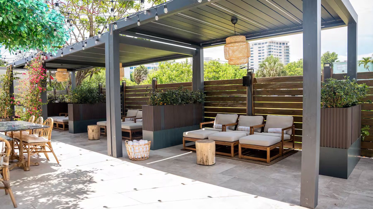 Photo of Outdoor in Central Beach