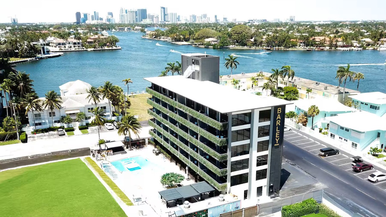 Photo of Outdoor in Central Beach