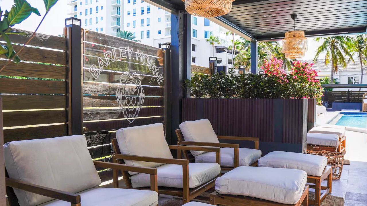 Photo of Outdoor in Central Beach