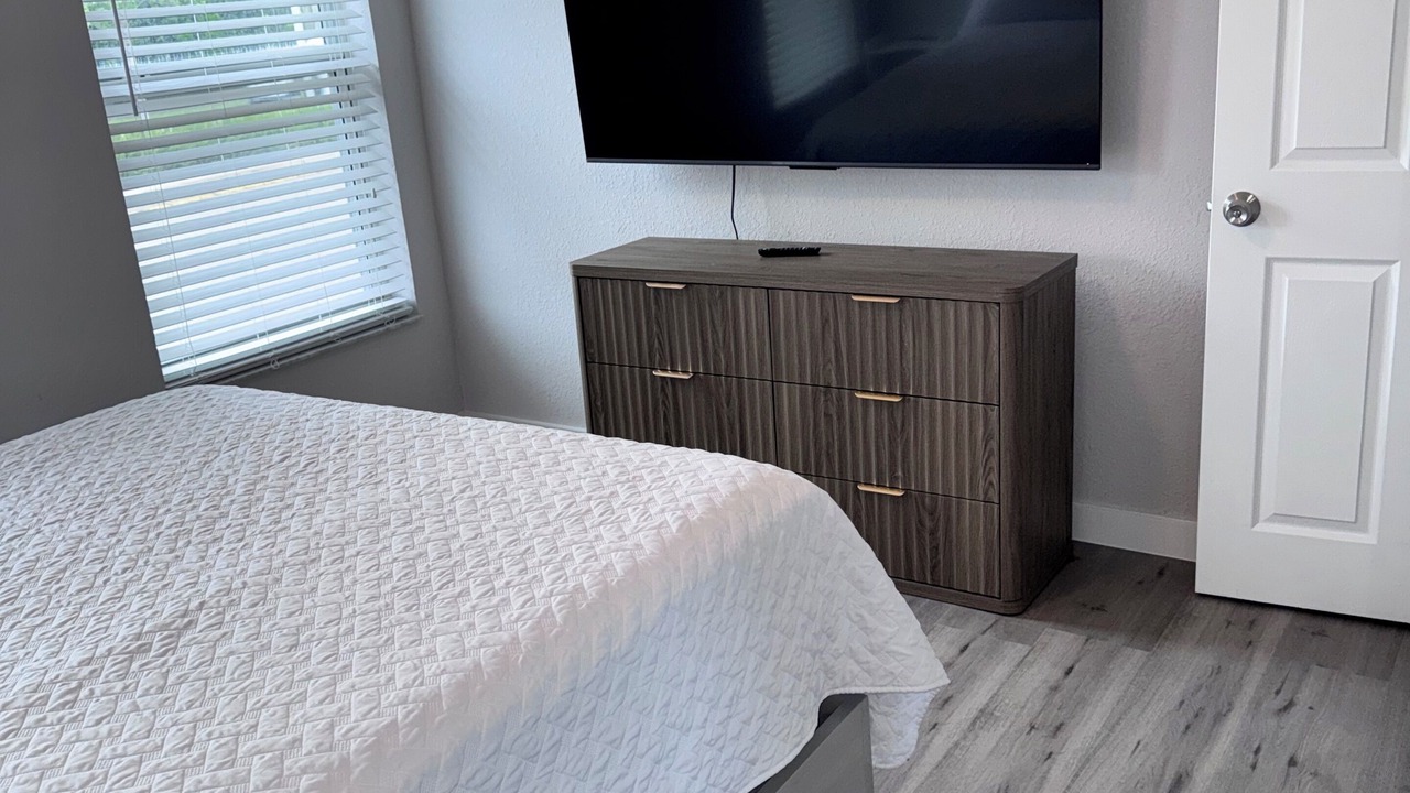 Photo of Bedroom in Poinsettia Heights