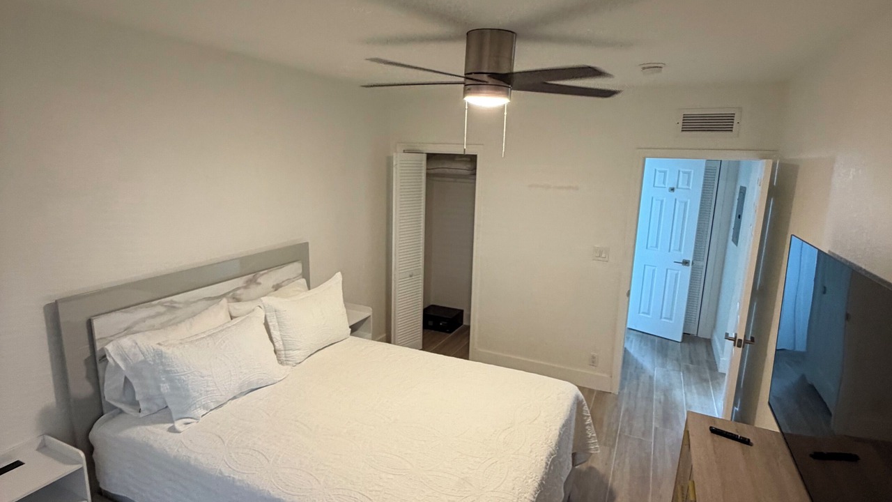 Photo of Bedroom in Poinsettia Heights