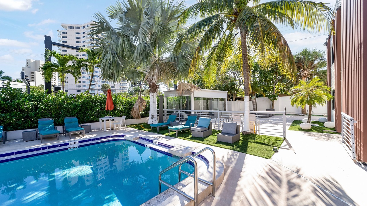 Photo of Outdoor in Central Beach