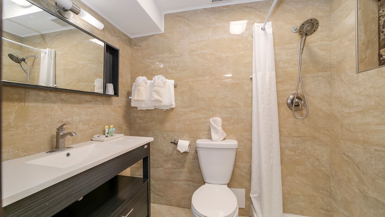 Photo of Bathroom in Central Beach