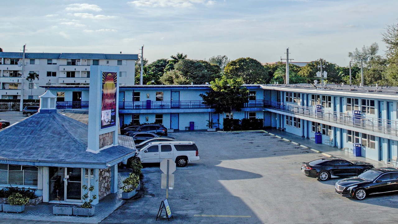 Photo of Others in North Miami