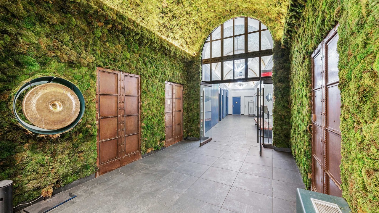 Photo of Outdoor in Financial District