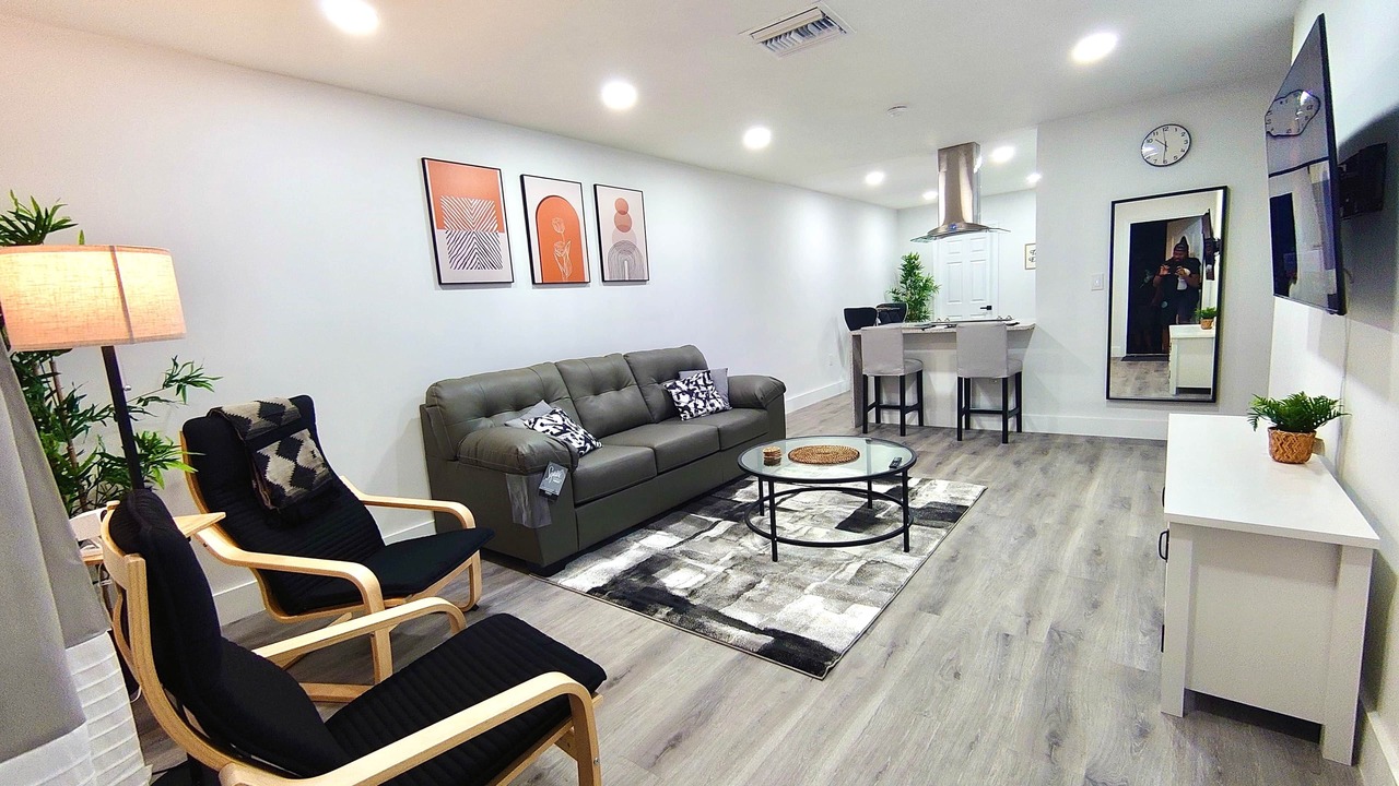 Photo of Livingroom in Miami Gardens