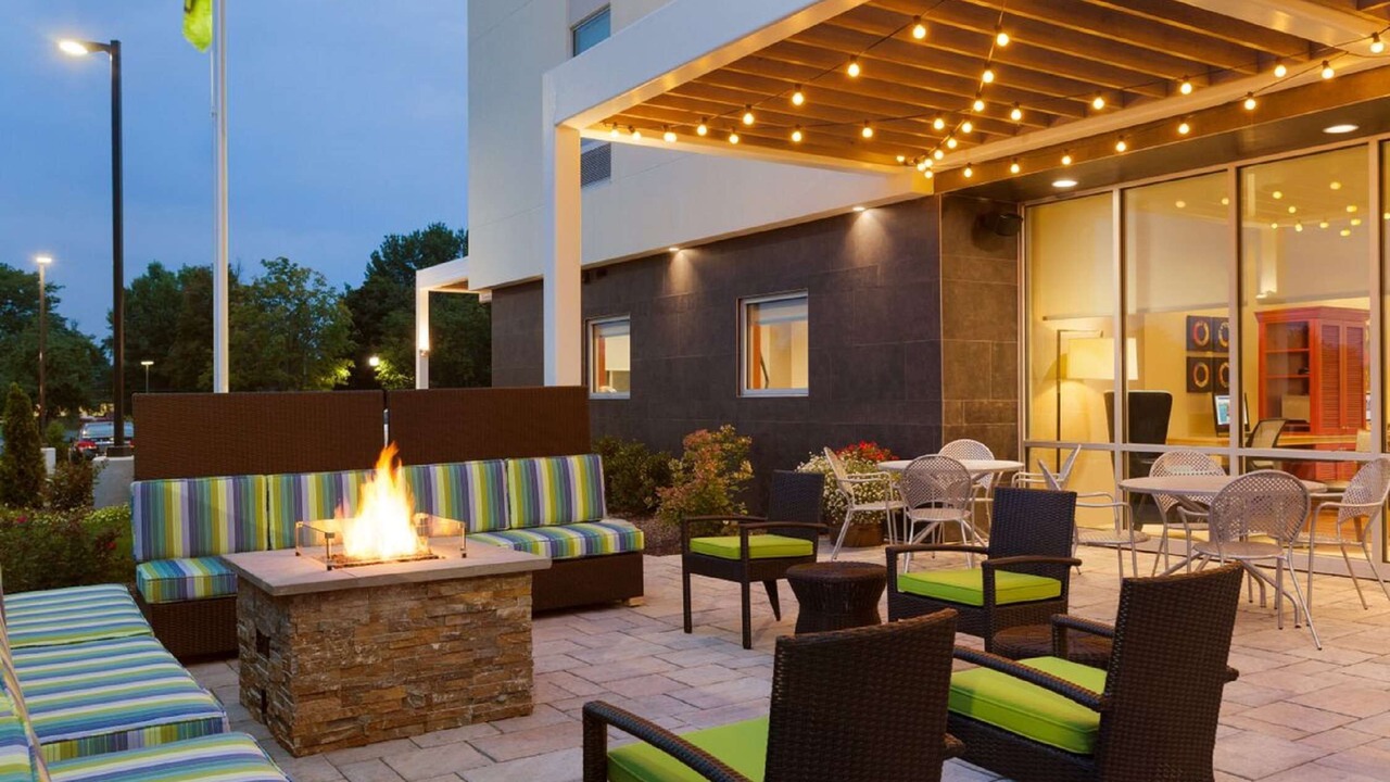 Photo of Patio Balcony in Newtonville