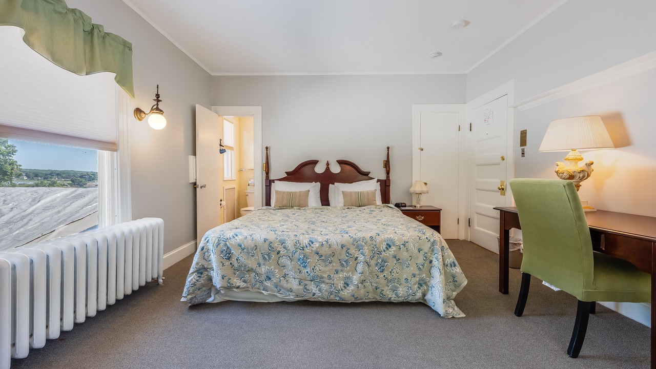 Photo of Bedroom in Gloucester