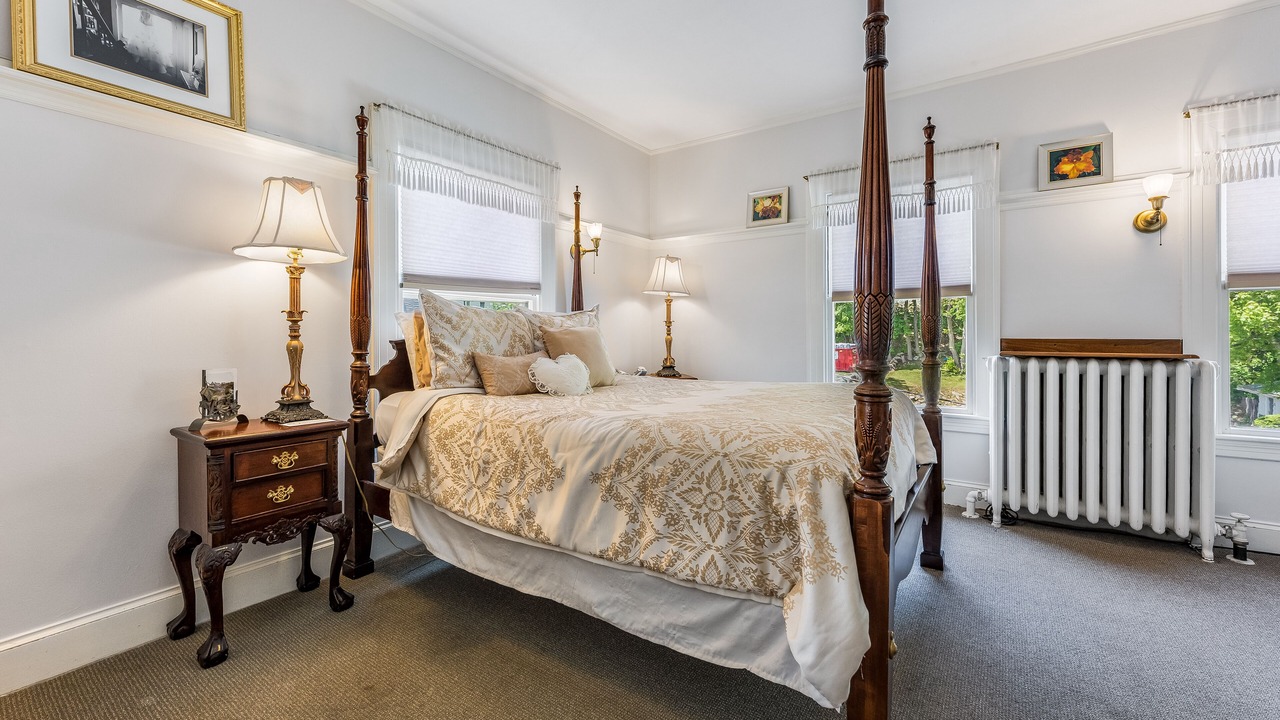 Photo of Bedroom in Gloucester