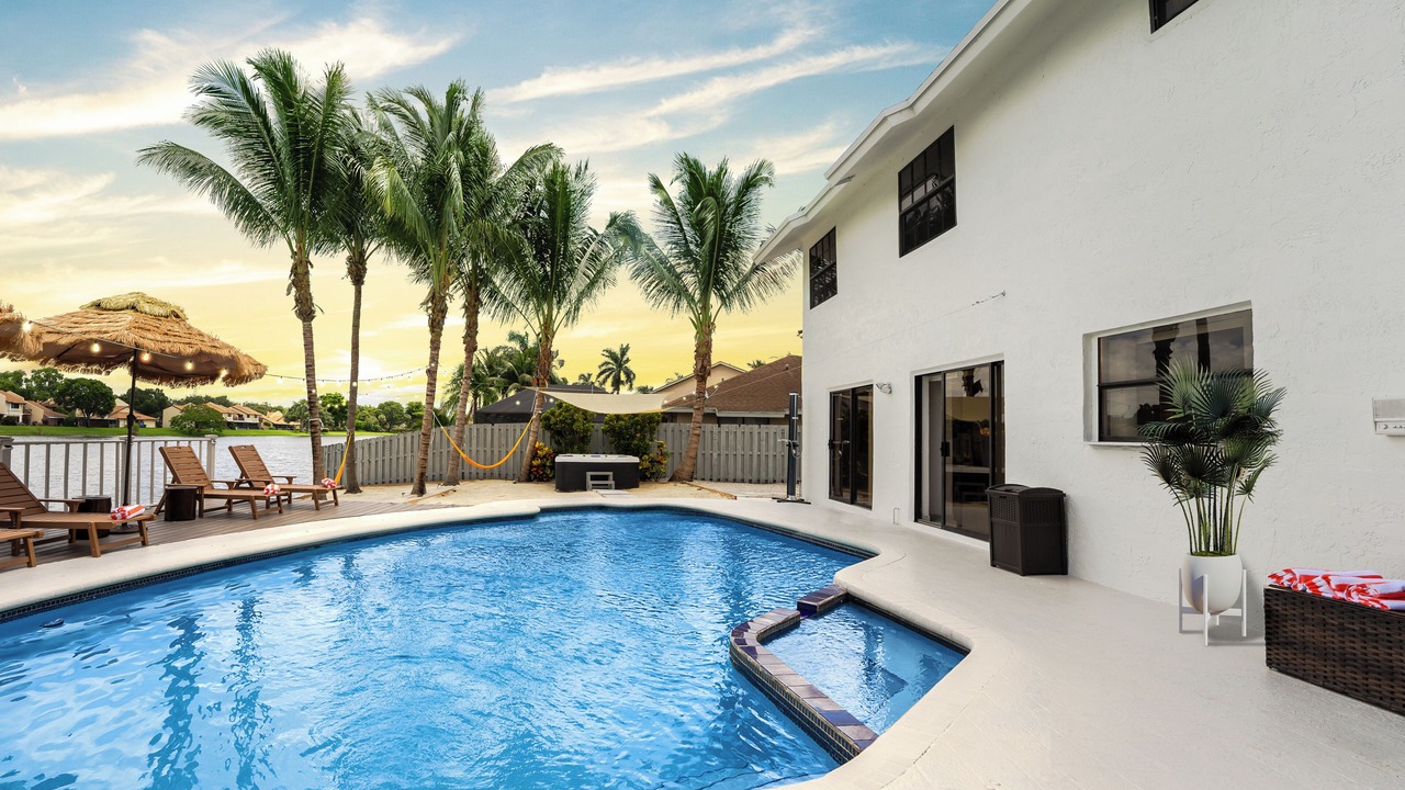 Photo of Outdoor in Pembroke Pines